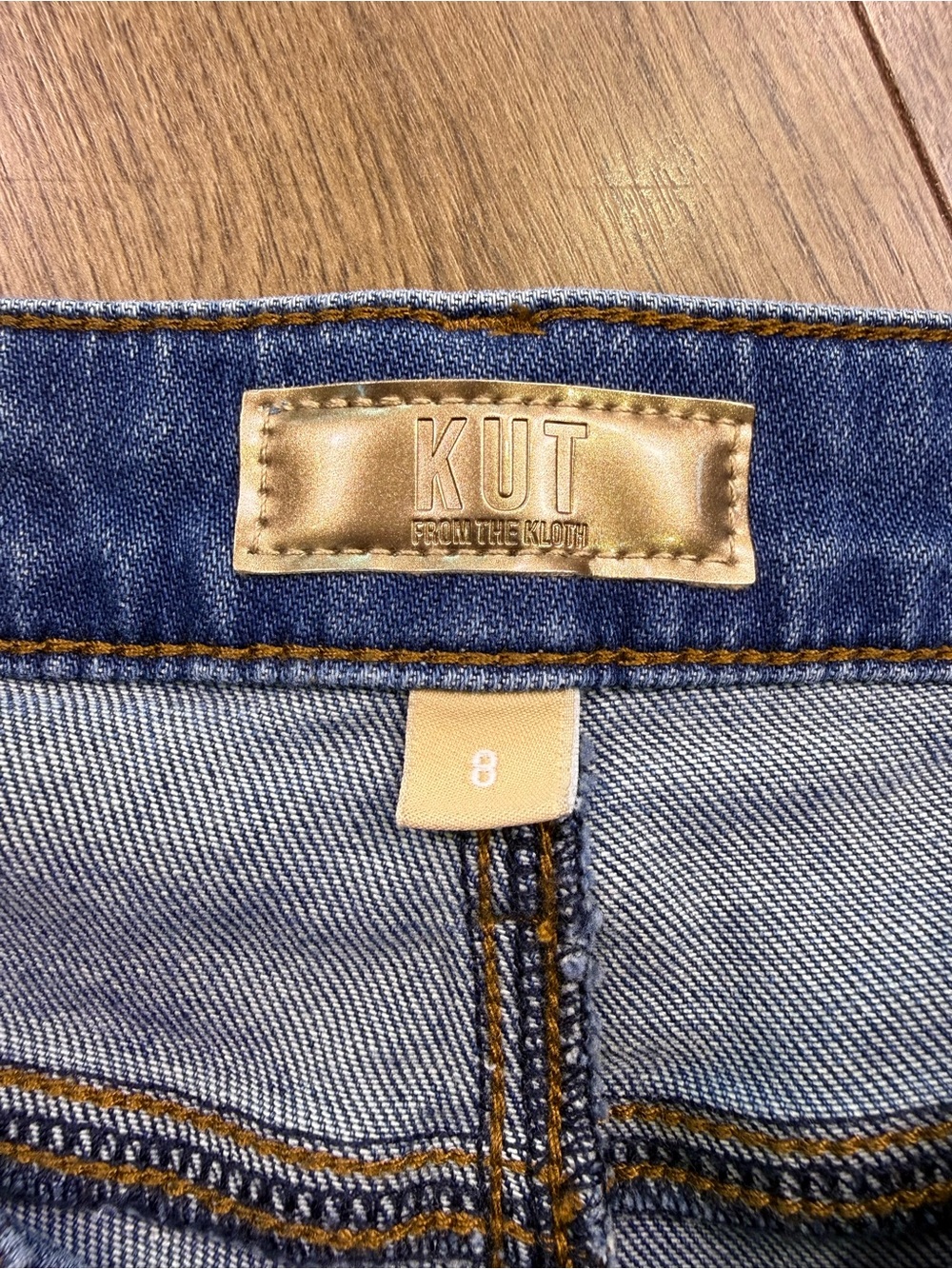 Kut From The Kloth Kelsey Raw Hem Kick Flare Jeans Size 8 - Picture 8 of 12